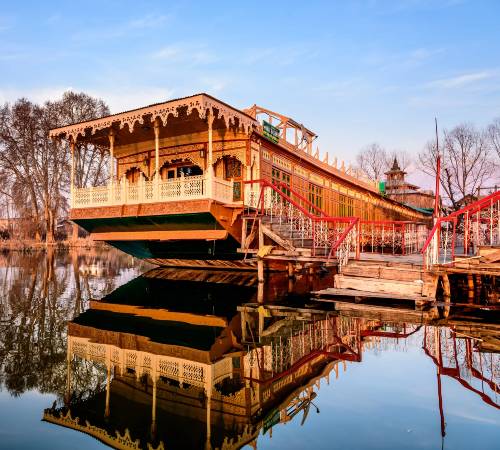 Kashmir Houseboat Tour